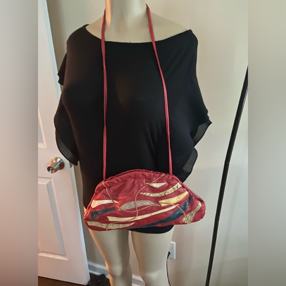 Vintage leather cross body bag/clutch with details